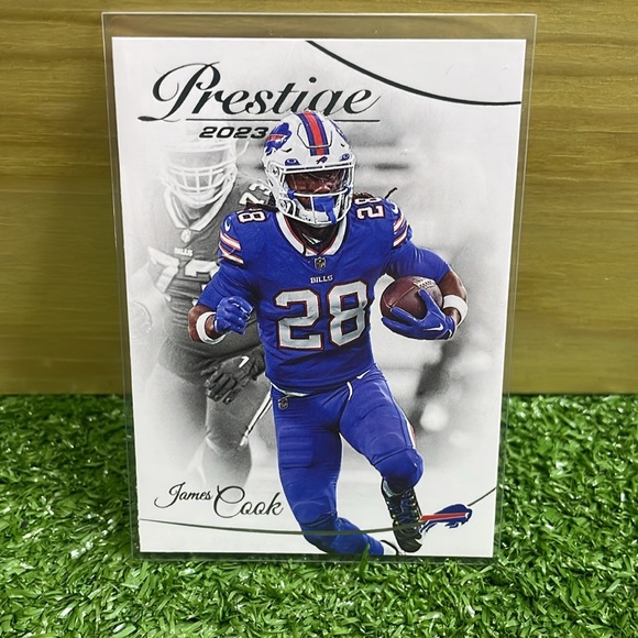 7. Panini Lot of 10 Cards Buffalo 🦬 BILLS Football Trading Cards 🏈 - Picture 5 of 11